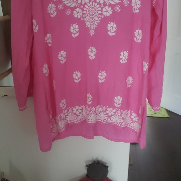 The Lotus House embroidered top - Picture 2 of 5